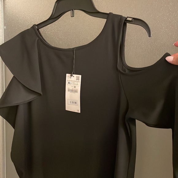 Zara black body con dress - Picture 2 of 2